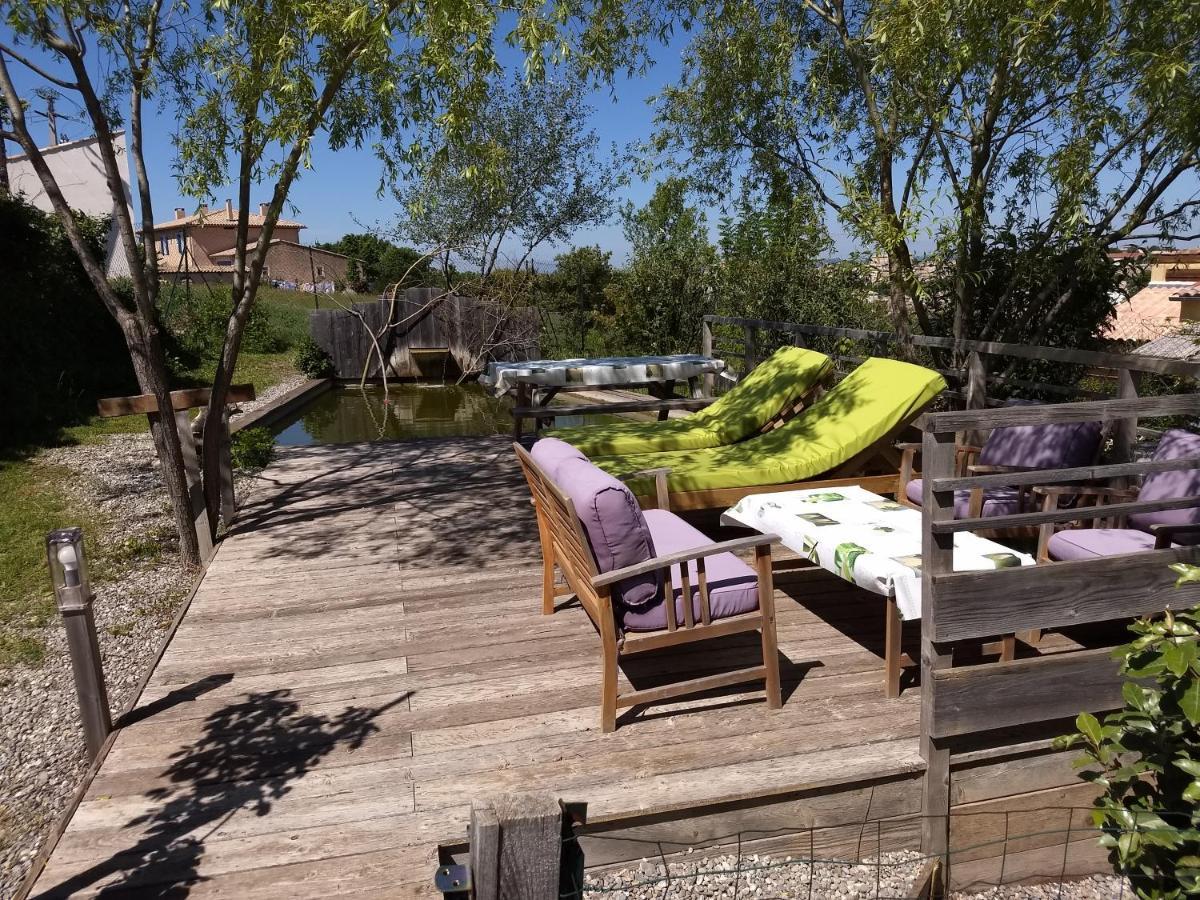 Bed and Breakfast Les Terrasses De Valensole Exterior foto