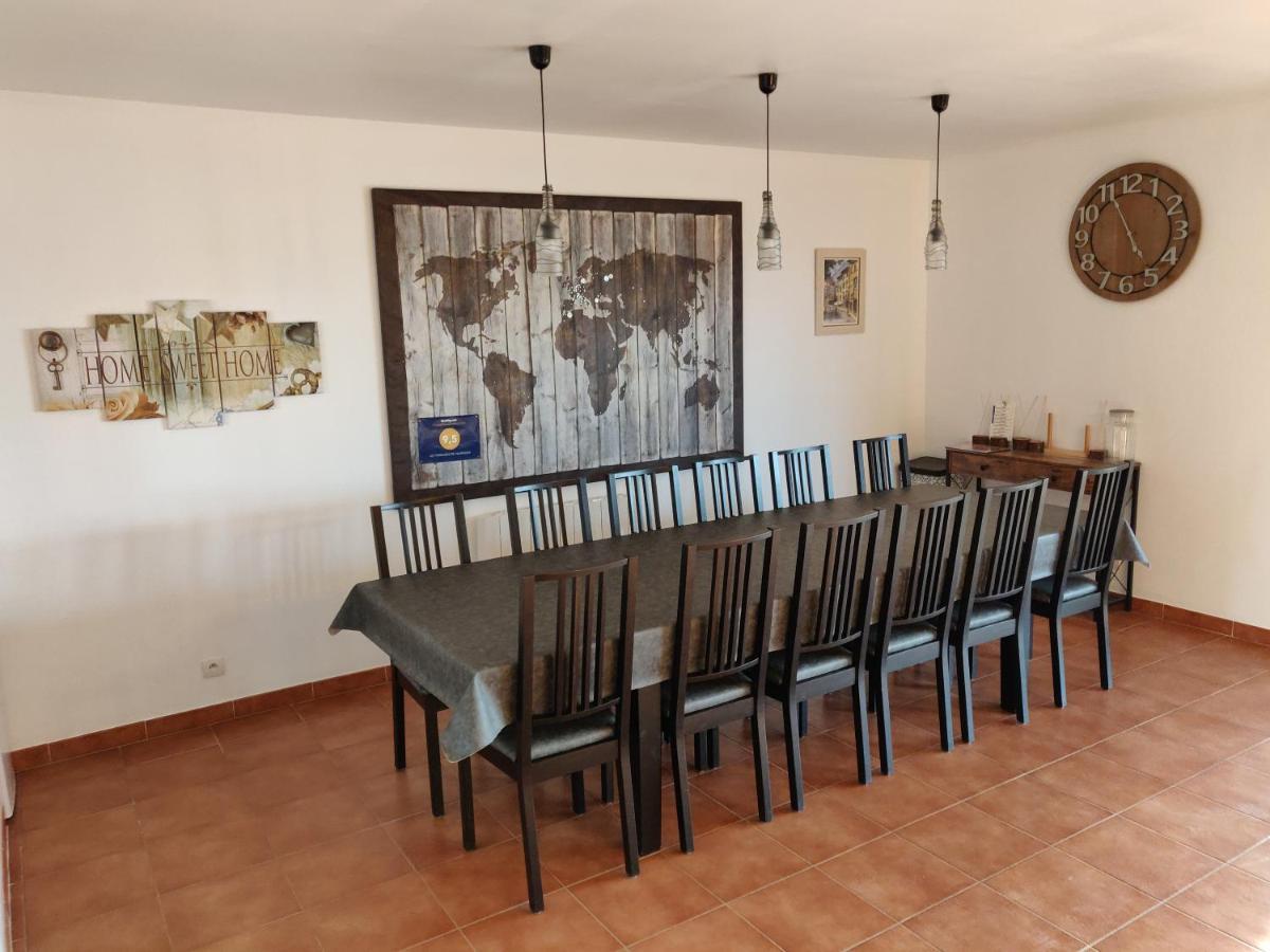 Bed and Breakfast Les Terrasses De Valensole Exterior foto